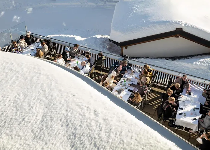 Boutique Murmeli - In & Out * Oberlech